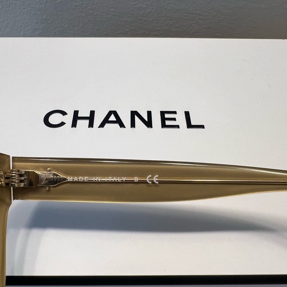 Authentic Chanel Gold Mirrored Sunglasses - Picture 12 of 12